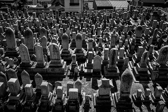 cemetery-graves-death-onomichi-japan-buddhism