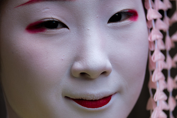 geisha-maiko-kyoto-japan
