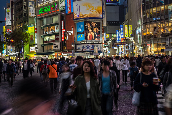 tokyo-cities-crowds-shibuya-street photography